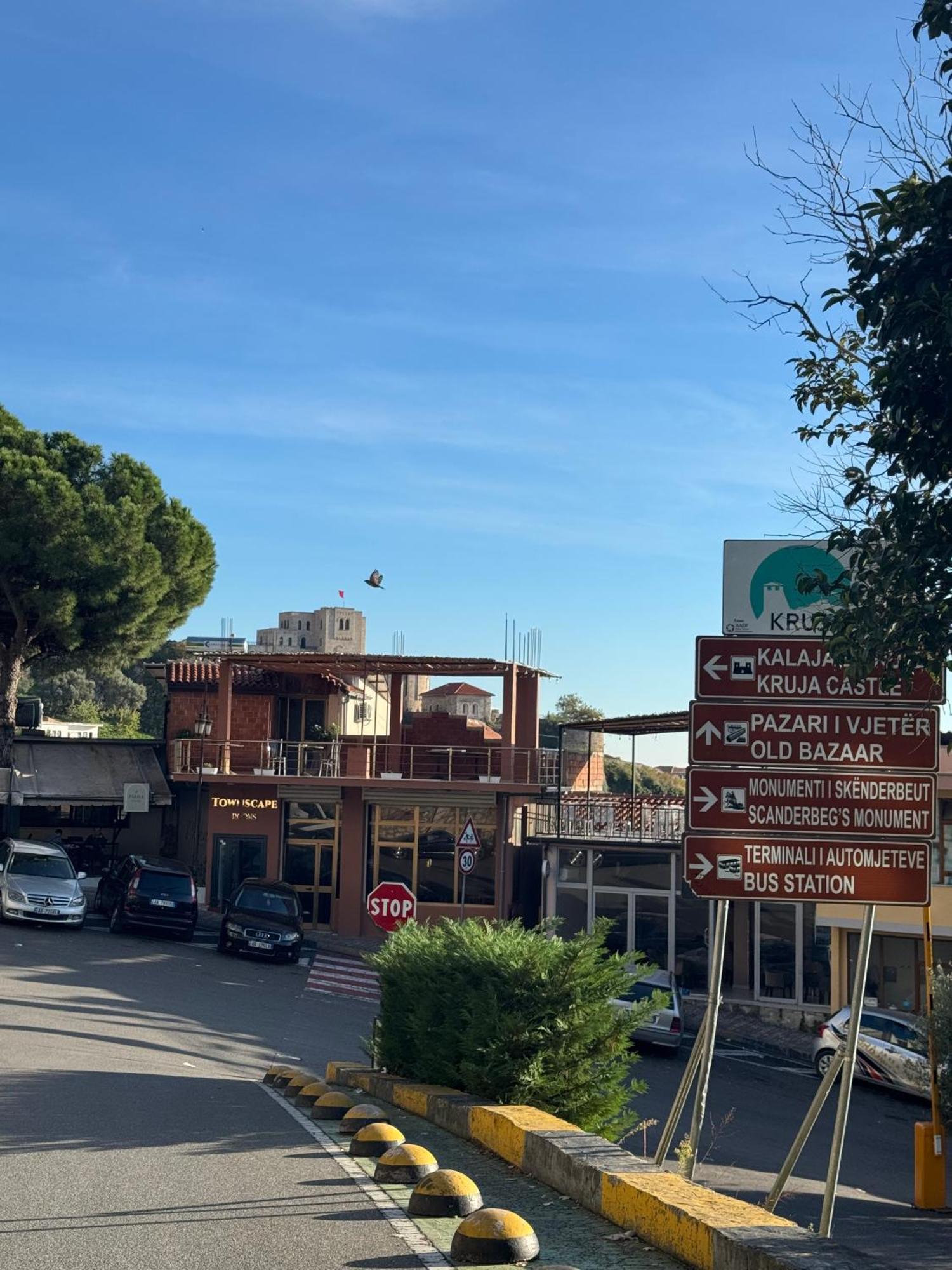 Kruja Townscape Rooms Exterior foto
